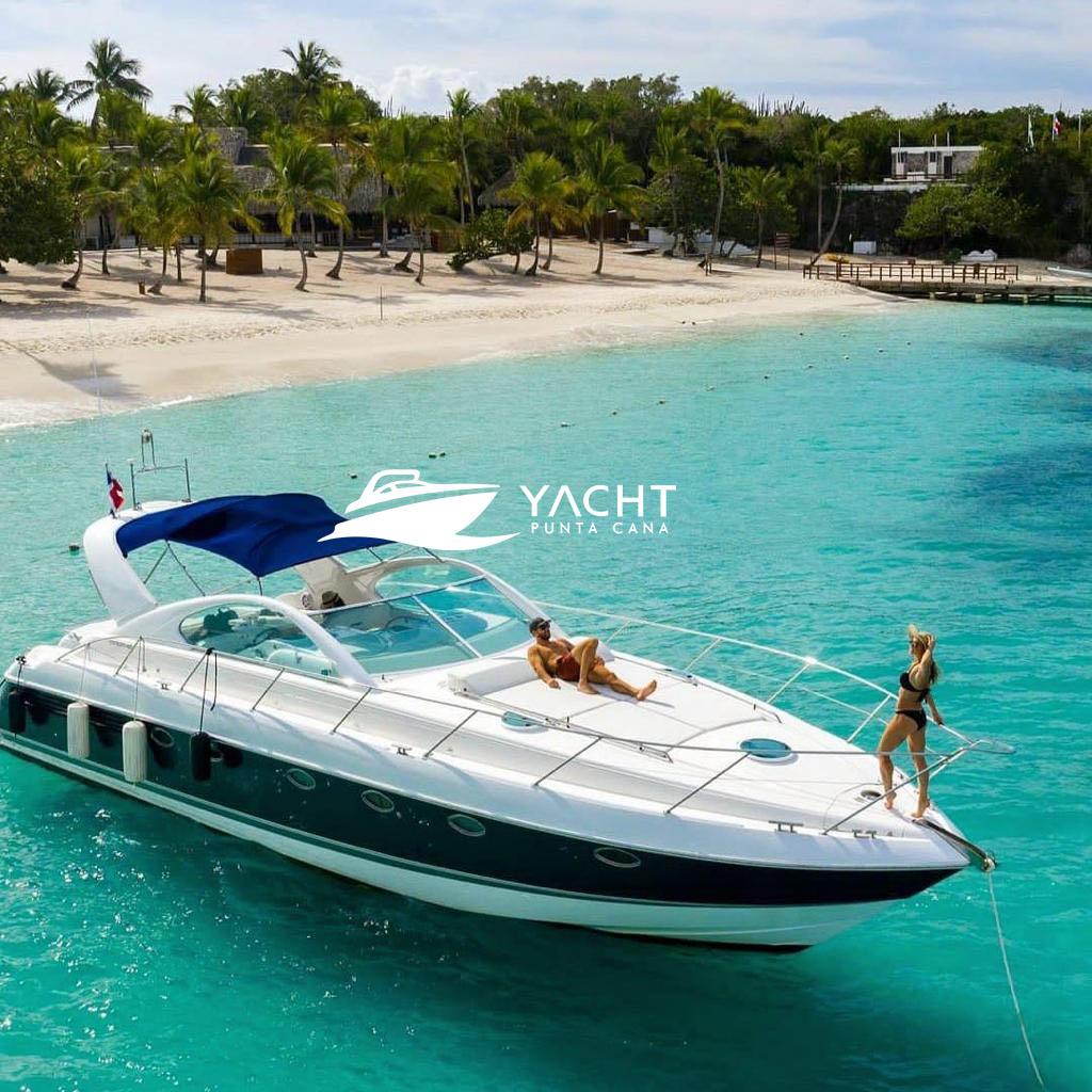 Fairline 48 Targa interior